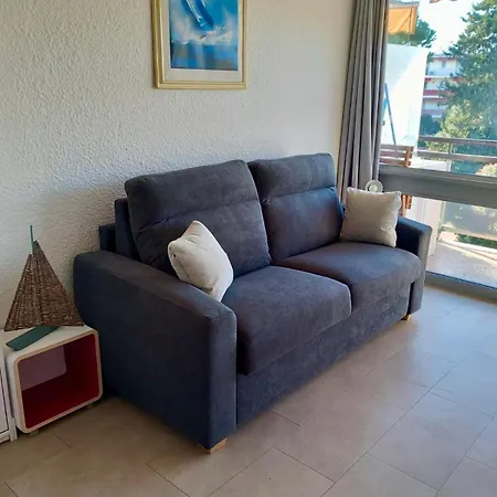 Heliotel Marine Studio 30M2 Tres Lumineux Avec Terrasse 17M2 Au 3Eme Etage Saint-Laurent-du-Var Room photo